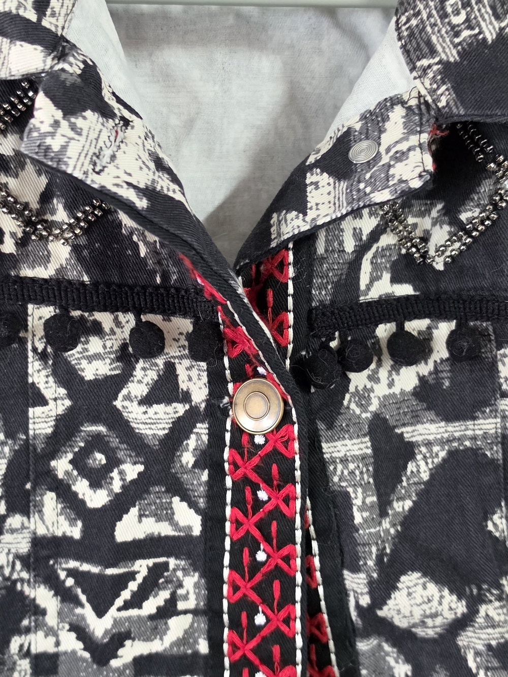 Thomas & Olivia Black and White Graphic Jacket with Embellished LIKE NEW